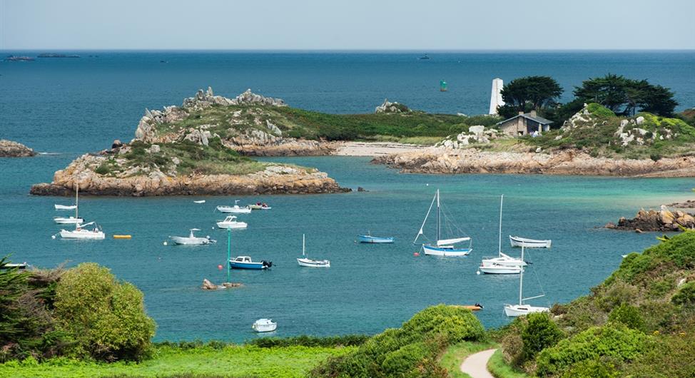 L'île de Bréhat proche camping trébeurden Côtes d'Armor-Bretagne - Camping Armor Loisirs