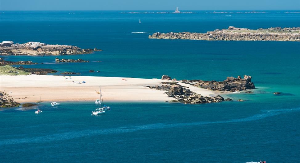 La Côte de Granit Rose - Camping 3 étoiles Armor Loisirs à Trébeurden près de Perros Guirec-Côtes d'Armor-Bretagne - Camping Armor Loisirs