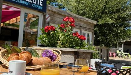 petit dejeuner - Camping Armor Loisirs